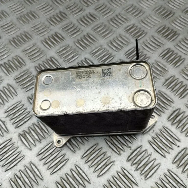 Wentylator baterii hybrydy / auta elektrycznego 152300300C