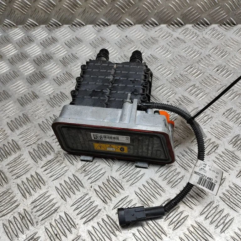 Hibrīda/elektromobiļa akumulatora dzesētājs (ventilators) 9832802780