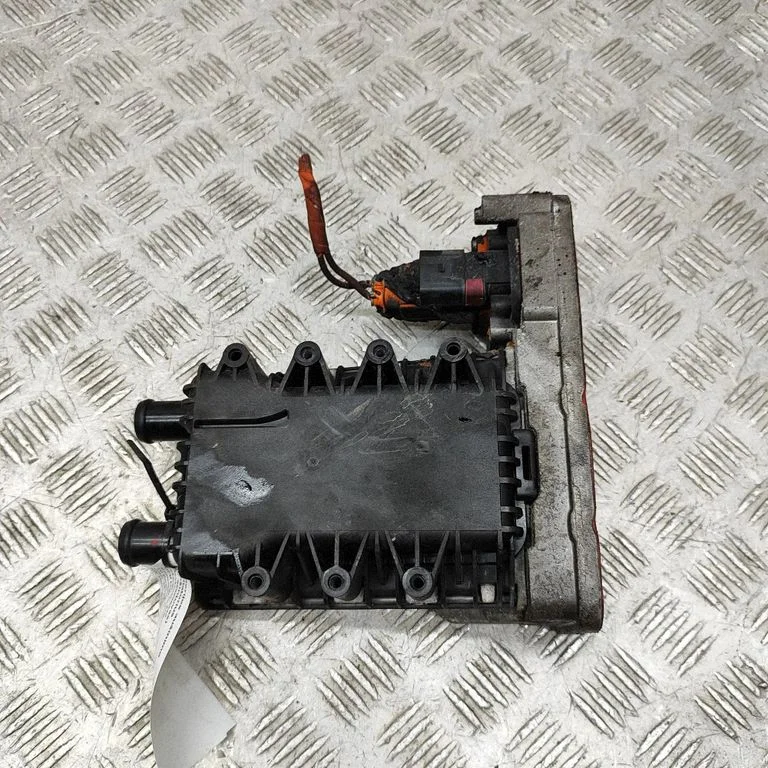 Hybrid/electric vehicle battery fan – Skoda Enyaq iV (2020-)