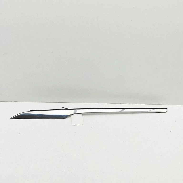 Moldings uz aizmugurējā spārna – KIA Optima (2015-2020)