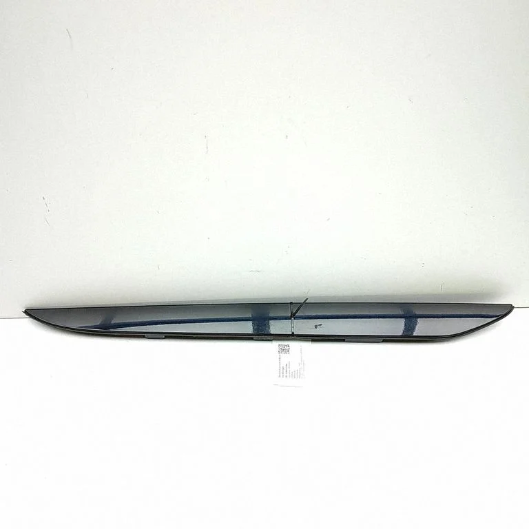 Moldings uz aizmugurējā spārna – BMW X6 G06 (2019-)