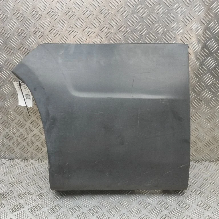 Moldings uz aizmugurējā spārna 1311713070
