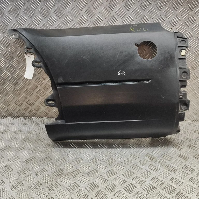 Rear fender molding trim BK3117927
