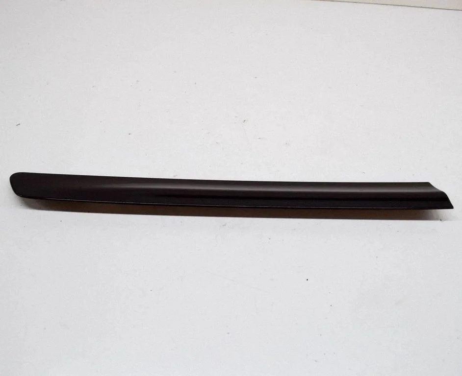 Rear fender molding trim 09466451 – Volvo C70 (2006-2010)