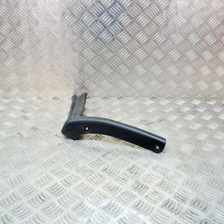 Listwa błotnika tylnego 05182364AB
