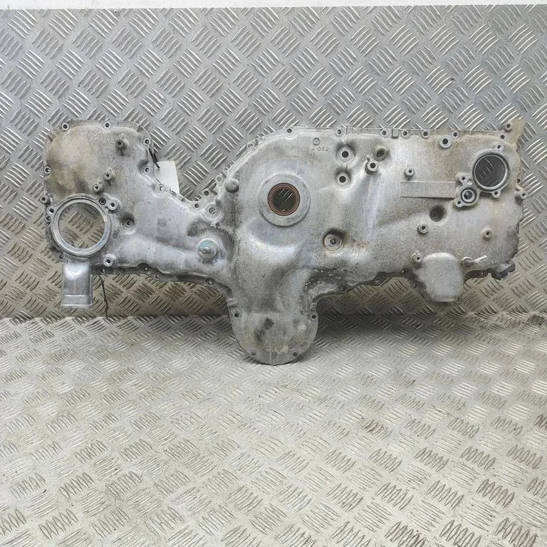 Pokrywa łańcucha rozrządu – Subaru Outback (2007-2009)