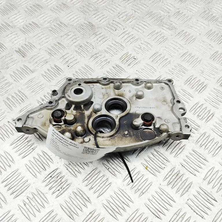 Timing chain cover – Volkswagen Passat B6 (2005-2010)