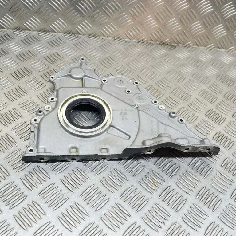 Gāzu sadales ķēdes vāks 06M103153J