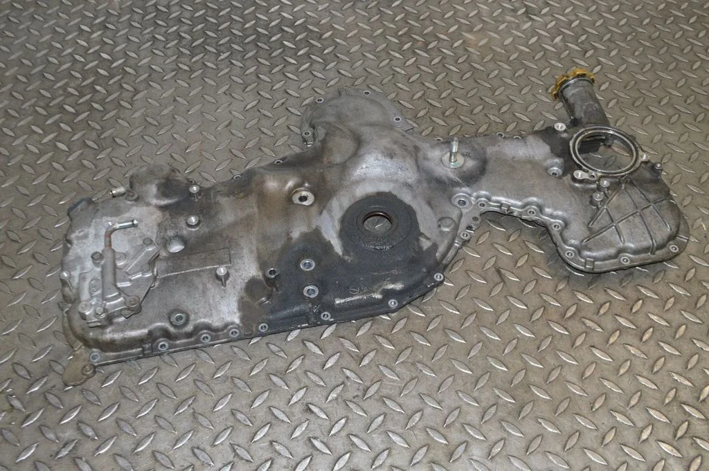 Pokrywa łańcucha rozrządu – Subaru Outback (2007-2009)