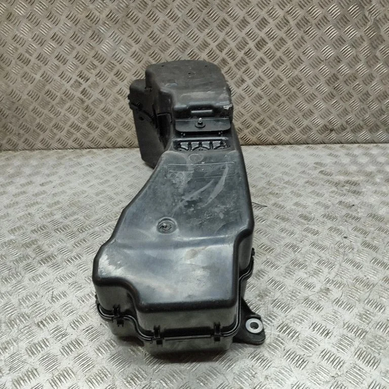 AdBlue vedeliku paak – Ford Ranger IV (2022-)