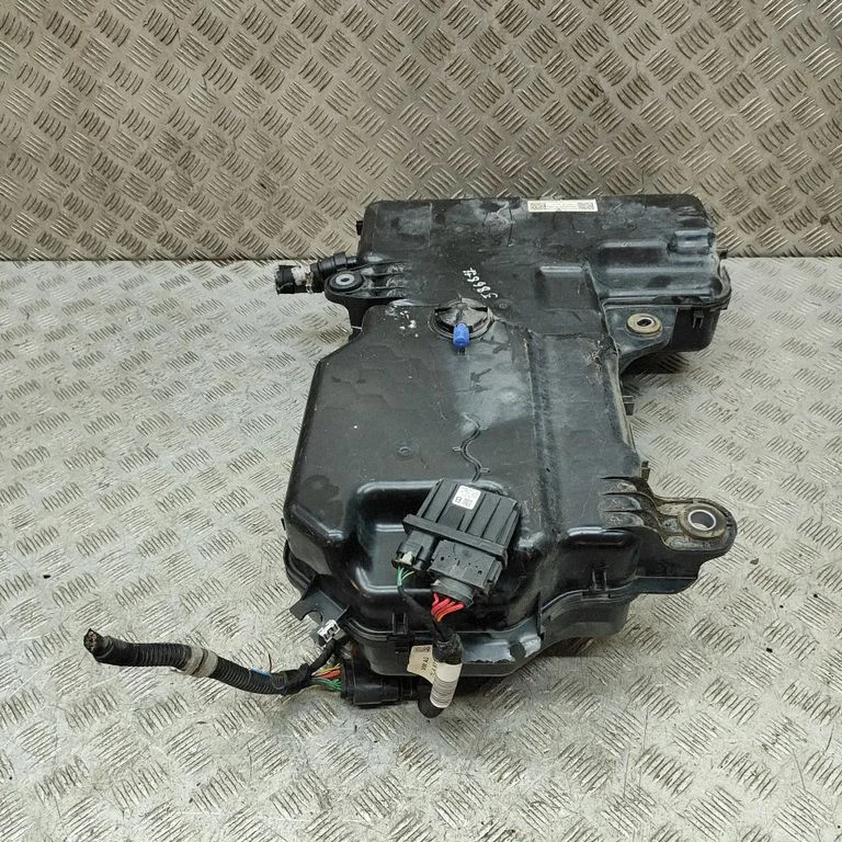 AdBlue šķidruma tvertne 2N0131969A