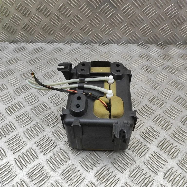 Seat control module – Mercedes-Benz E-Class C207 W207 (2009-2017)