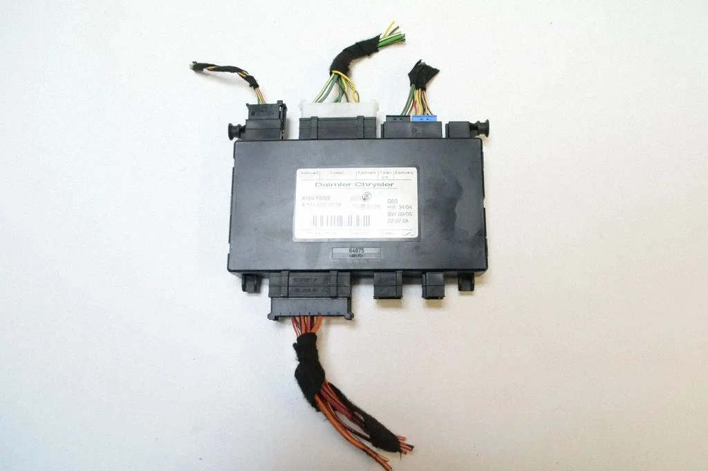 Seat control module – Mercedes-Benz GL-Class X164 (2006-2012)