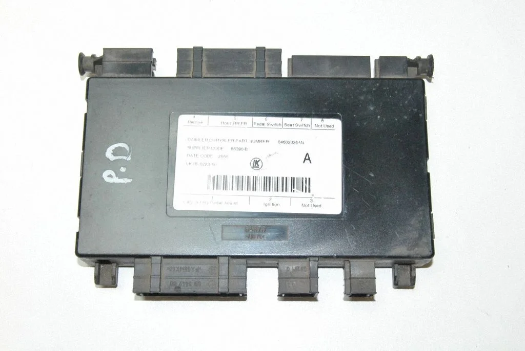 Seat control module 04602326AN