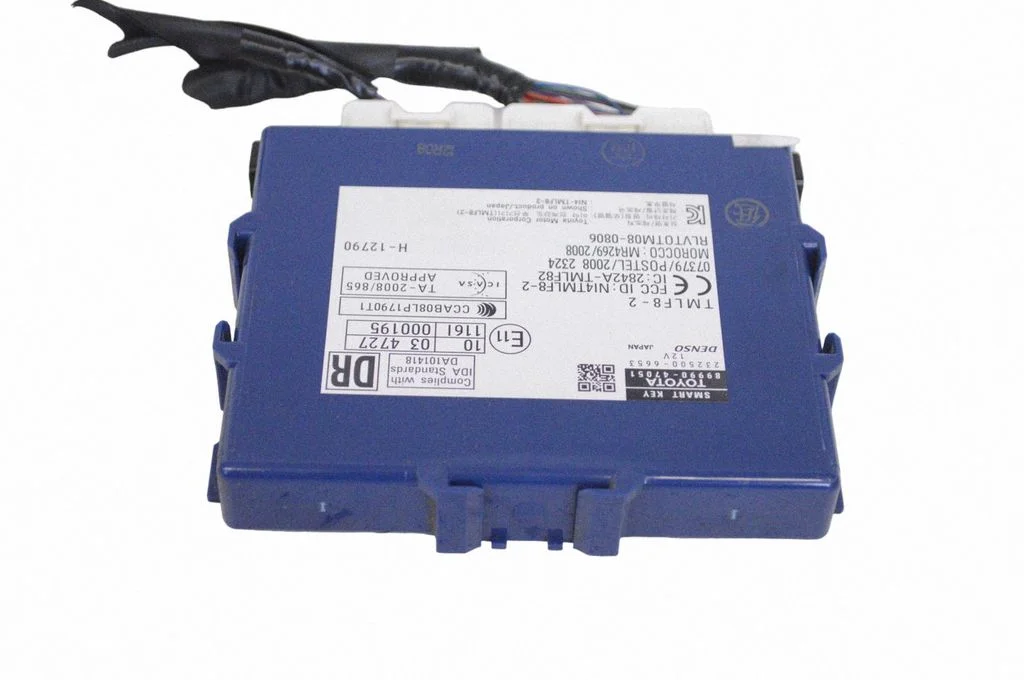 Keyless (KESSY) go control unit/module – Toyota Prius (XW30) (2009-2015)