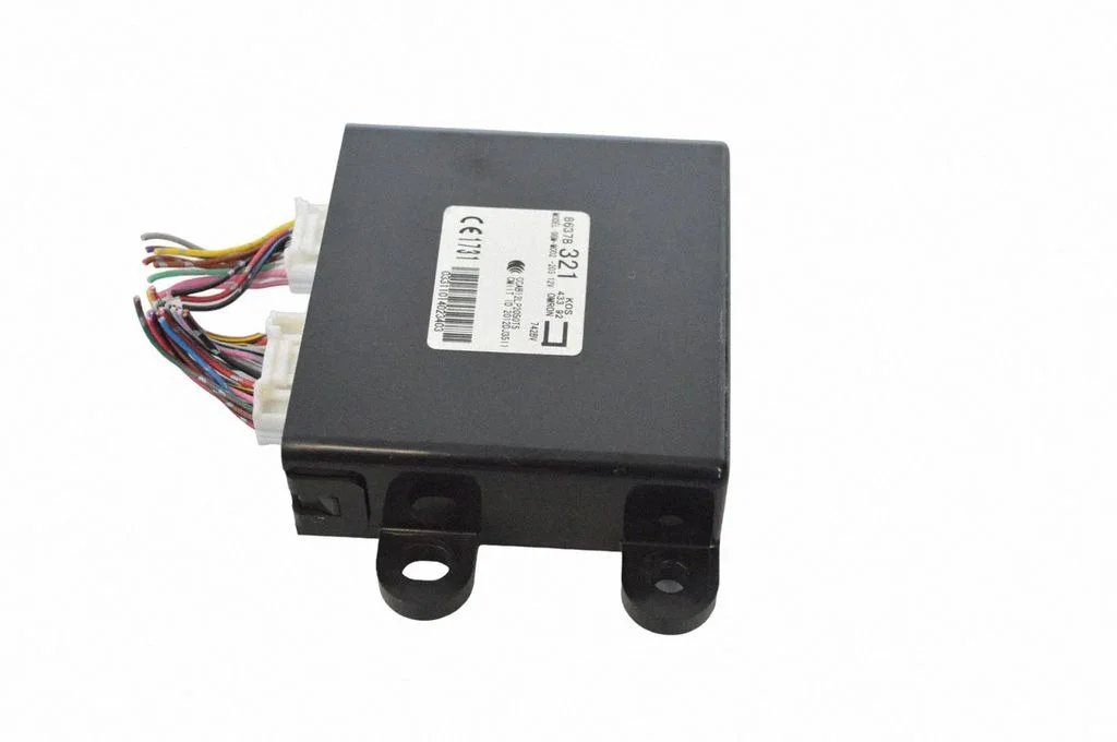 Bezatslēgas sistēmas KESSY (keyless) vadības bloks/modulis – Mitsubishi Outlander (2013-2021)