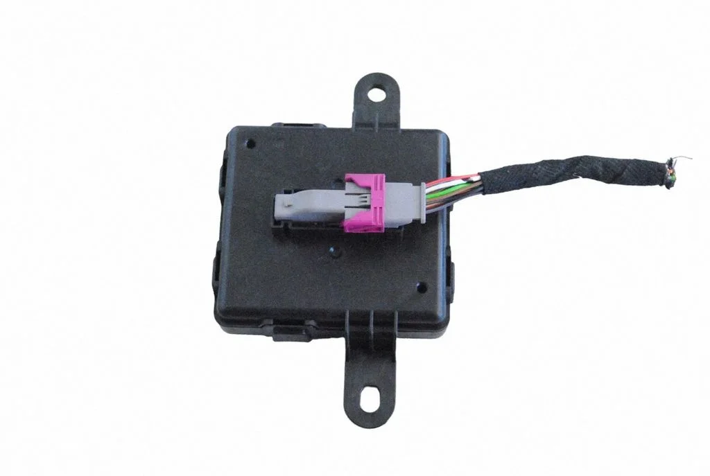 Võtmeta süsteemi KESSY (keyless) juhtplokk/moodul 5WA959436H