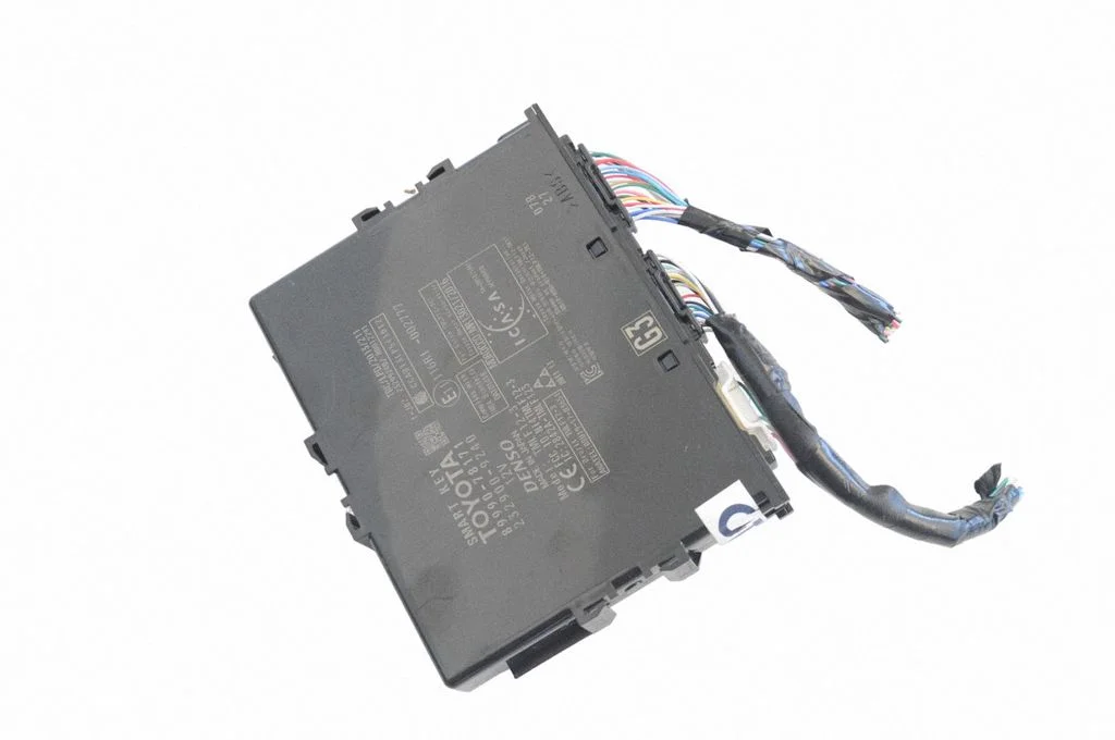 Võtmeta süsteemi KESSY (keyless) juhtplokk/moodul 2329009240