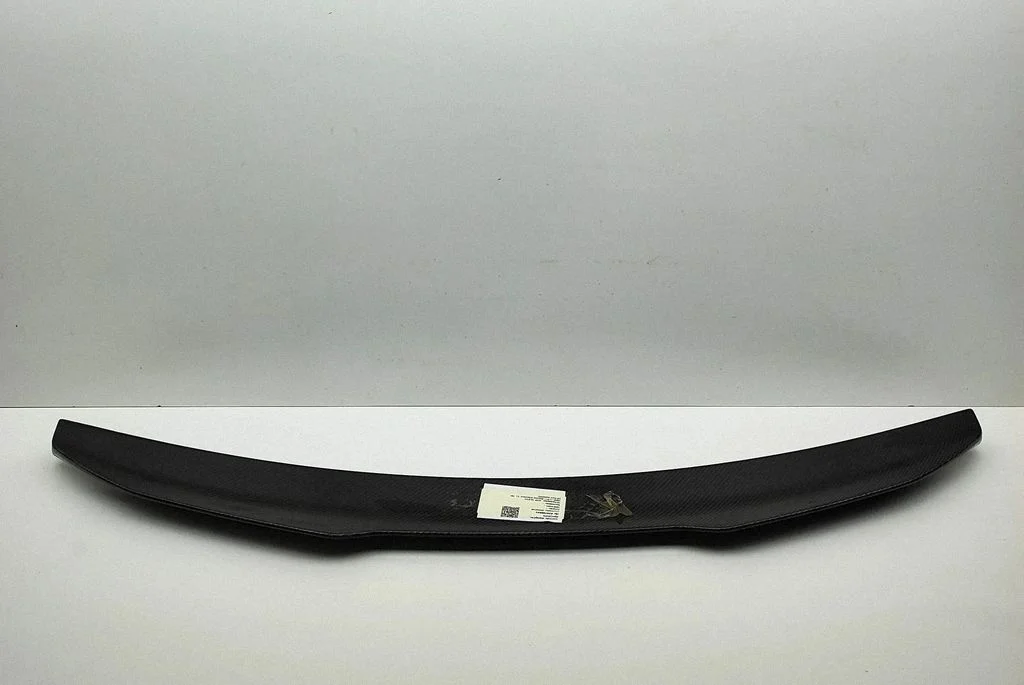 Tailgate/trunk spoiler