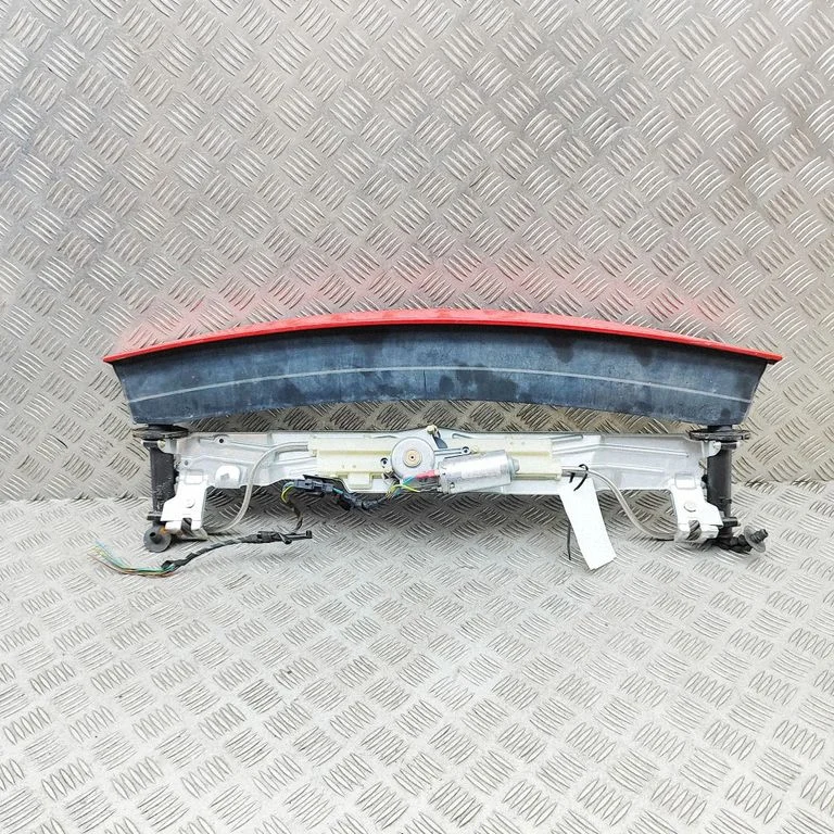 Spojler klapy bagażnika 99662415100