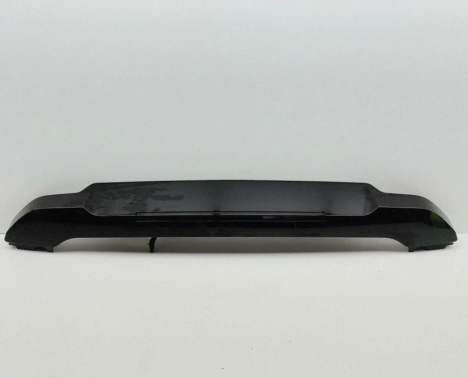 Tailgate/trunk spoiler – Land Rover Defender (2020-)