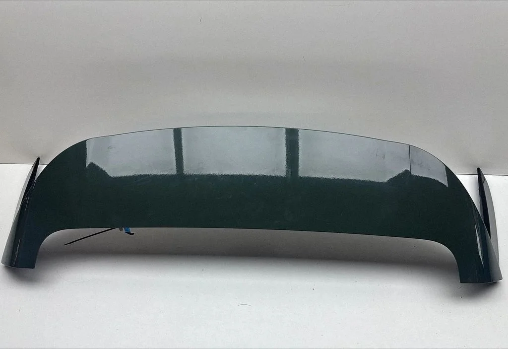 Tailgate/trunk spoiler 87210P2600