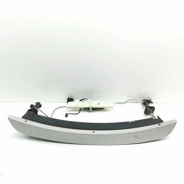 Tailgate/trunk spoiler 0390201655