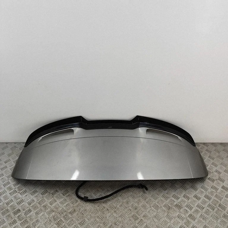 Spojler klapy bagażnika 670040267