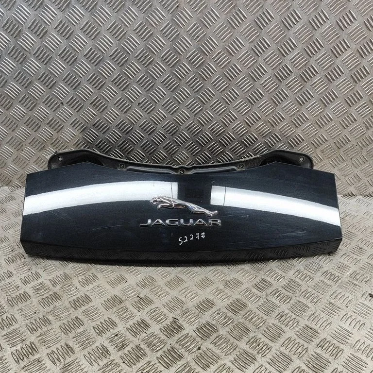 Tailgate/trunk spoiler EX5344213BE