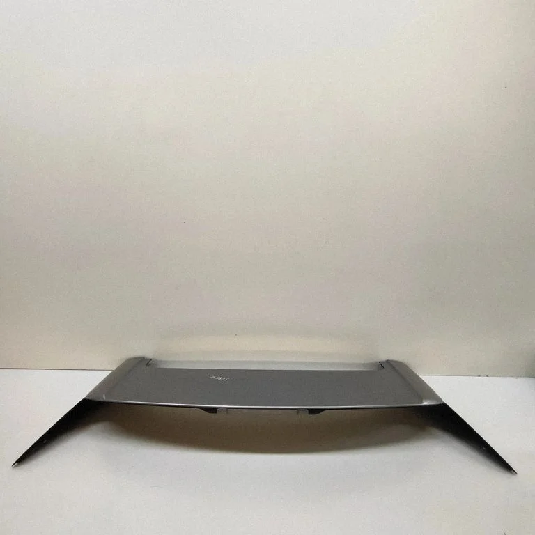 Aizmugurējā vāka spoilers 760850D220