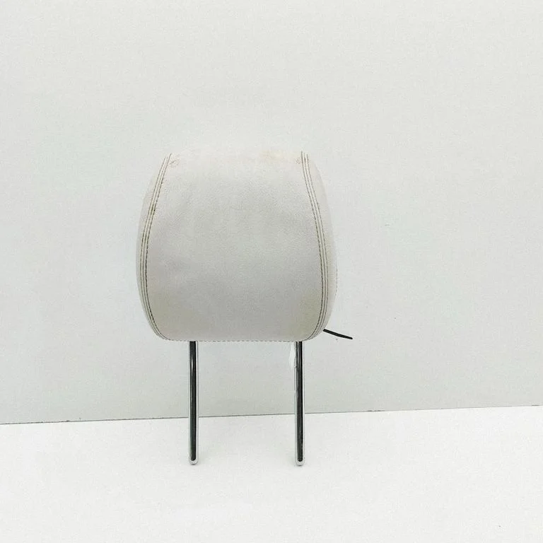 Priekšējā sēdekļa pagalvis A2139704550