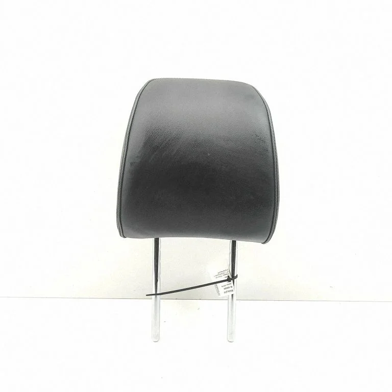 Front seat headrest 88700J9110