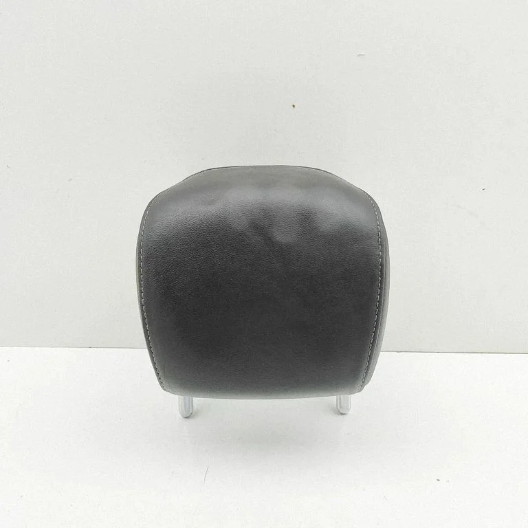 Priekšējā sēdekļa pagalvis 8W6885973B
