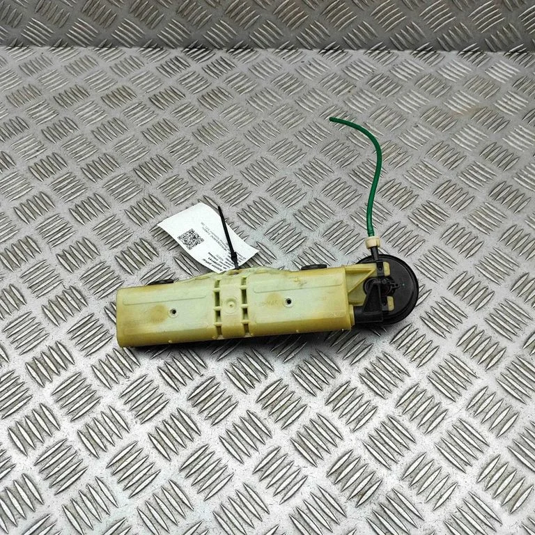 Priekšējā sēdekļa pagalvis A2219700025