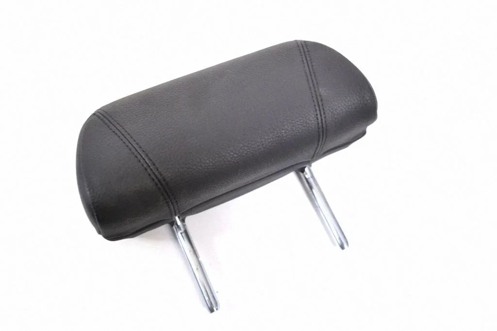 Front seat headrest – BMW 6 Series F12 F13 (2010-2018)