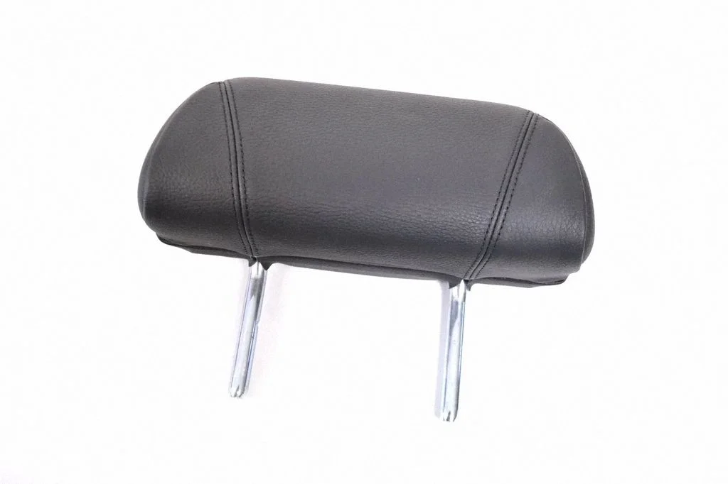 Front seat headrest – BMW 6 Series F12 F13 (2010-2018)