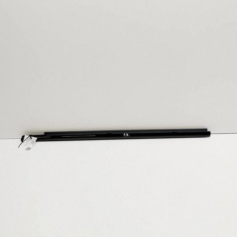 Front door glass trim molding – BMW i4 (2021-)