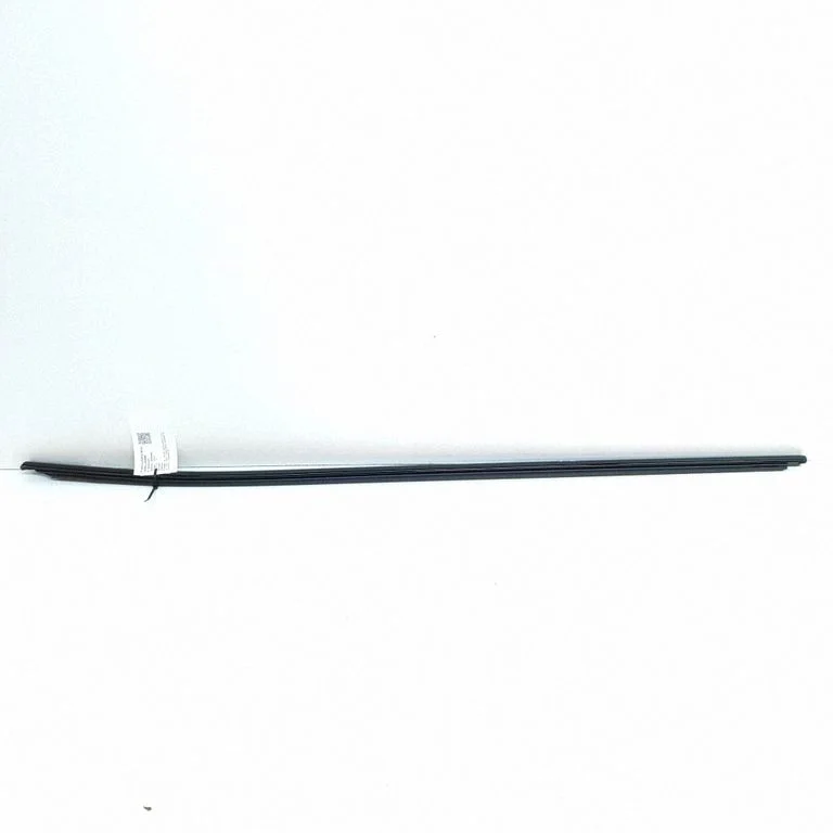 Front door glass trim molding 5LA837475A