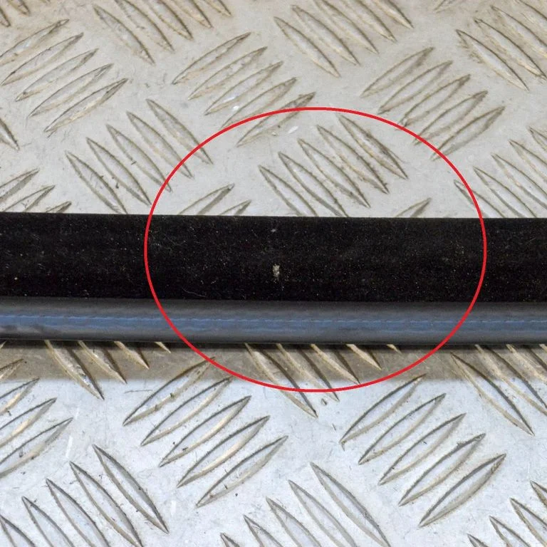 Front door glass trim molding – left