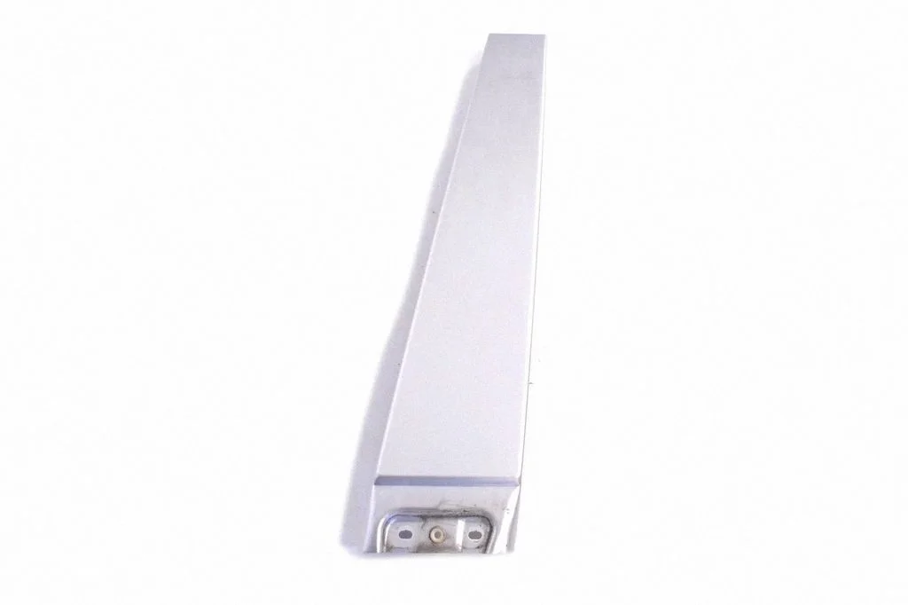 Esiukse klaasi liist 7L5853317D