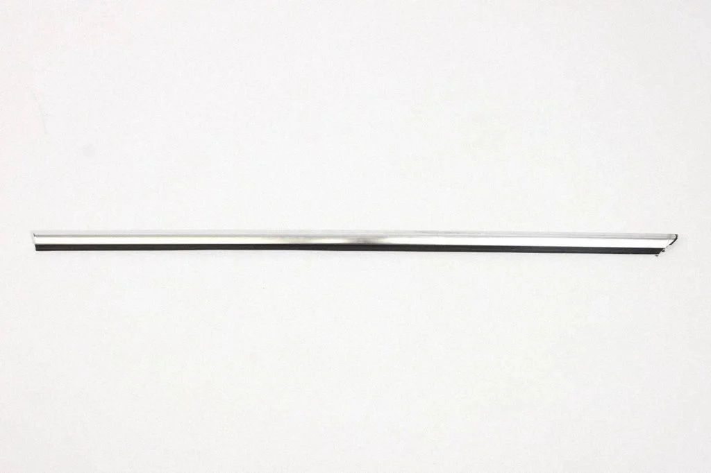 Front door glass trim molding – Mercedes-Benz CLK-Class C207 A207 (2010-2017)