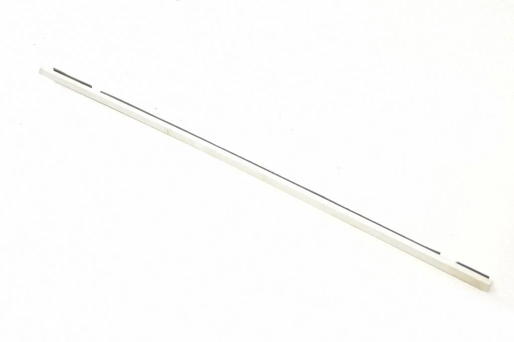 Front door glass trim molding – left