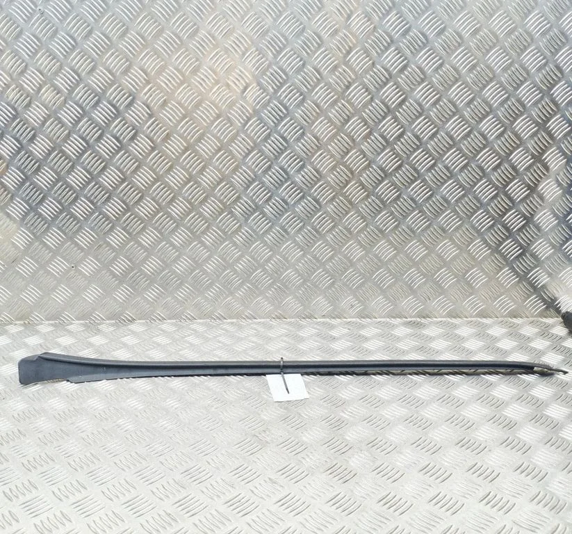 Ukseklaasi liist A2476900401