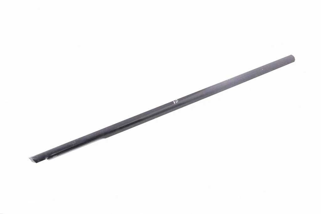 Door glass trim – Mercedes-Benz CLS-Class C257 (2018-)