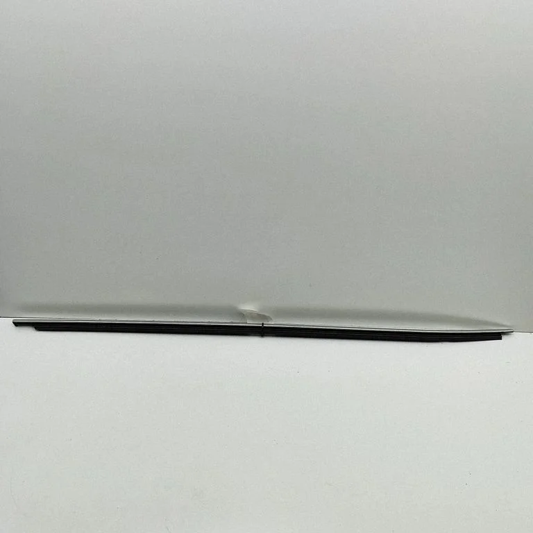 Door glass trim – Skoda Superb B8 (3V) (2015-2024)