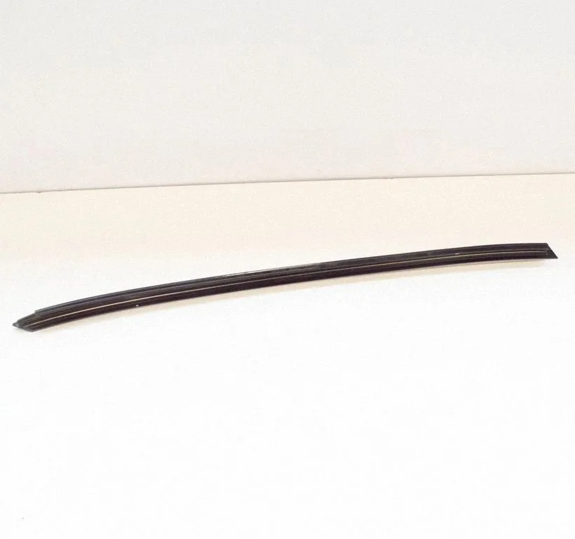 Listwa szyby drzwi – BMW Seria 6 F12 F13 (2010-2018)