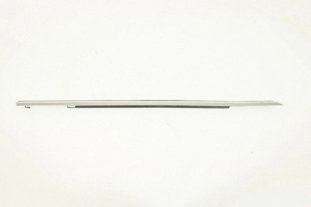Door glass trim – Mercedes-Benz CLS-Class C218 X218 (2011-2017)