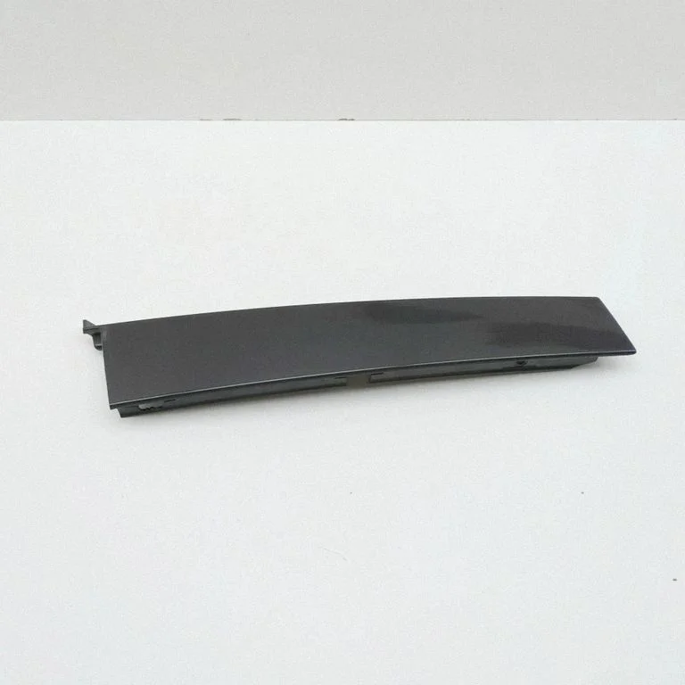 Aizmugurējo durvju stikla apdare 9811557380