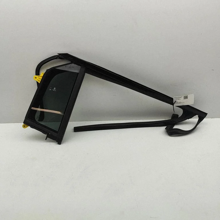 Tagaukse klaasi liist 83540EV020