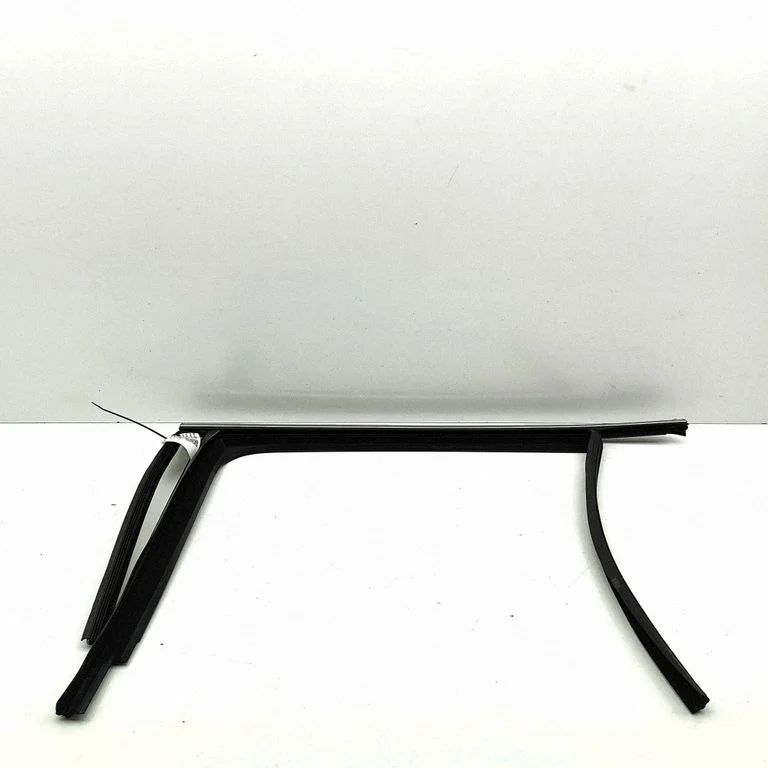 Tagaukse klaasi liist 571839431A